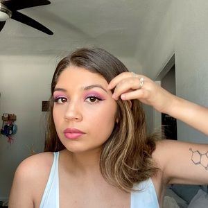 Meet your Posher, Sandy